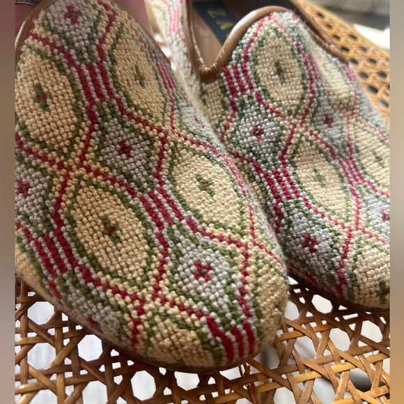 Vintage Zalo Needlepoint Geometrical Pattern Loafers Flats Size 6 Made In Spain - Picture 3 of 9